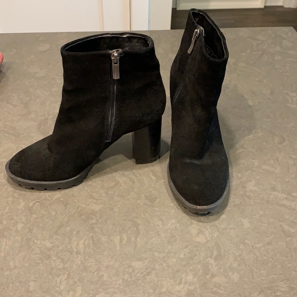 BCBG Suede Leather Booties *EUC*